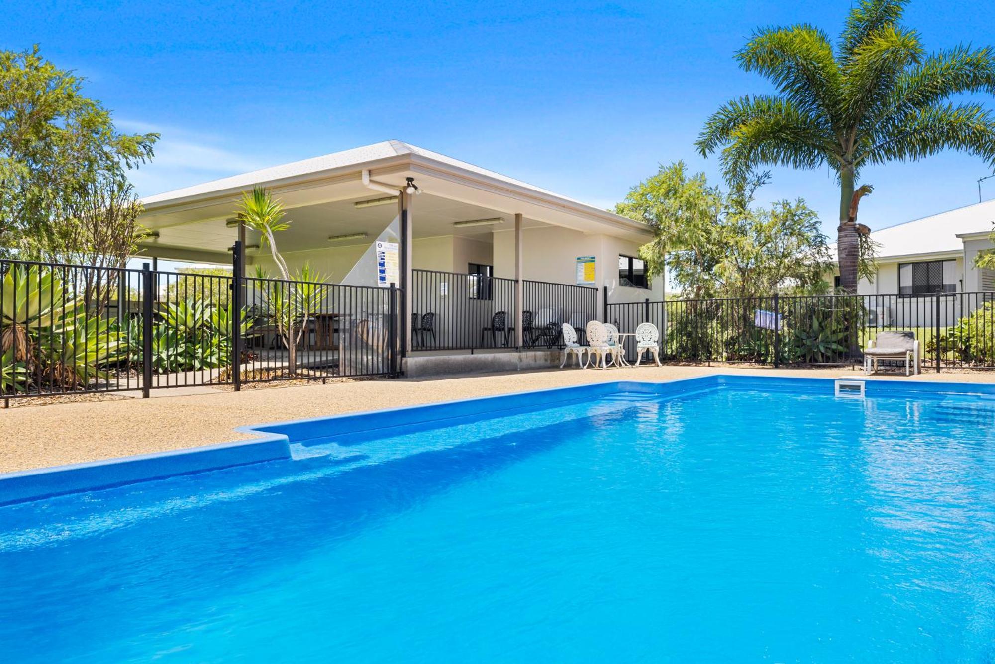 Casa Nostra Motel Rockhampton Eksteriør billede